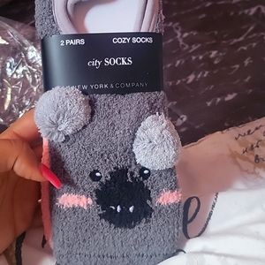 2 pair of cozy socks
